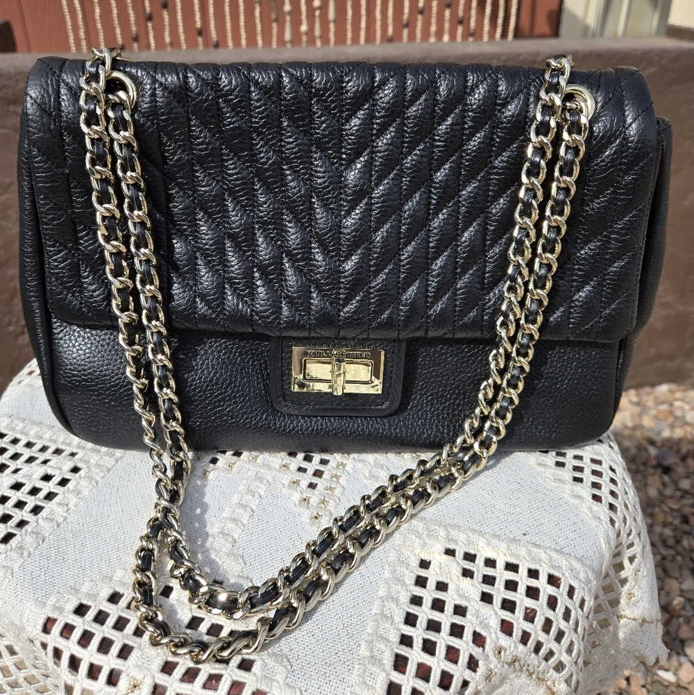 Karl Lagerfield Black Quilted Pebbled Leather Shoulder Bag with Gold Chain